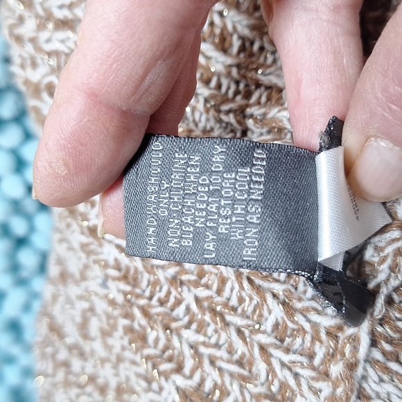 Chico's size 3. White and gold sweater, 3/4 sleeve length. - Picture 7 of 7